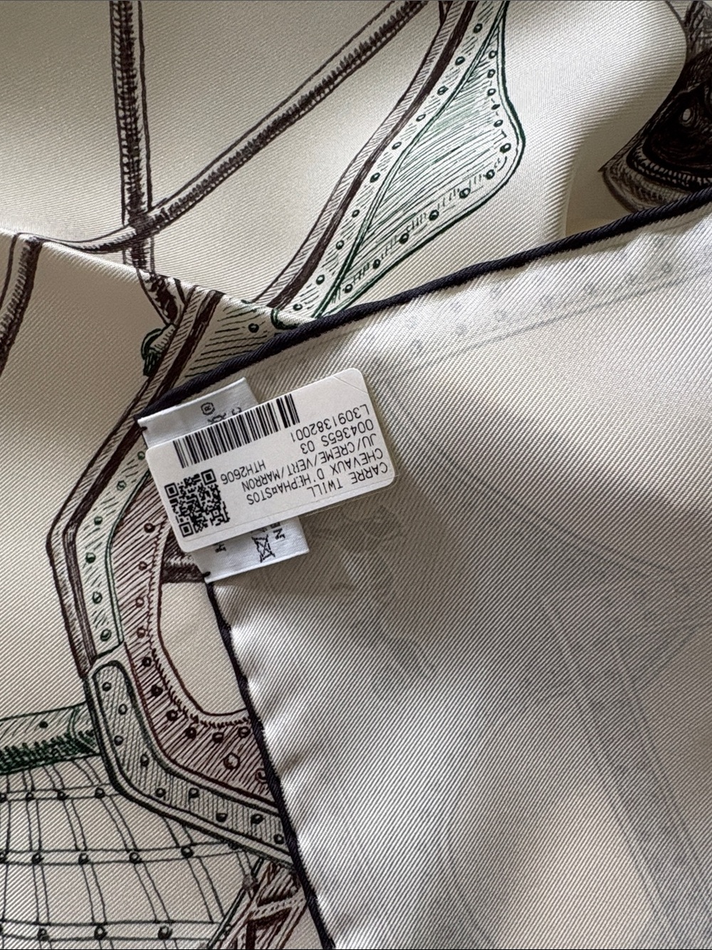 Hermes Ivory, Green & Brown Silk Scarf - Architectural Motif - Picture 7 of 11